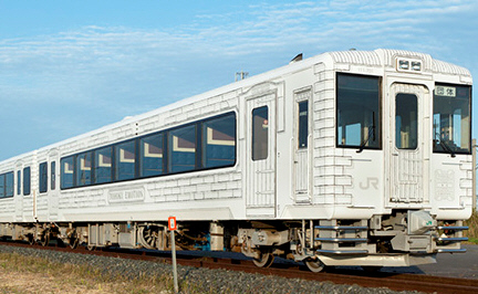 鉄道模型専門店 通販 キハ１１０系(東北エモーション)タイプ３輌